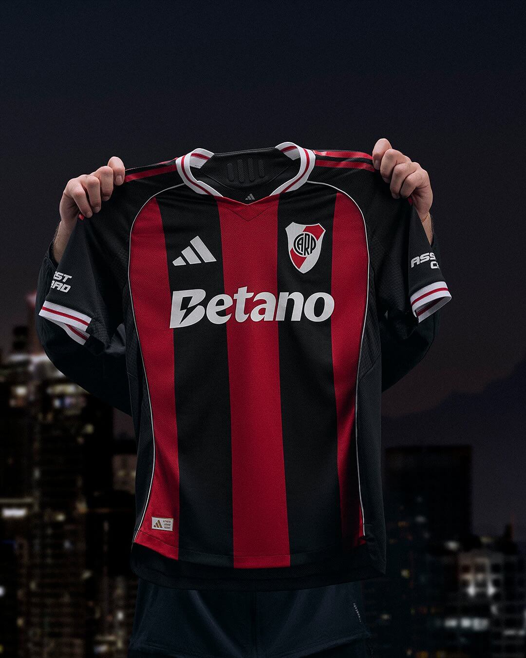 Camisa River Plate II 25/26 – Torcedor
